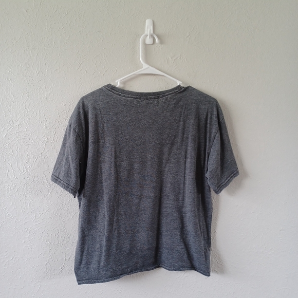 Betty Boop "Love Hurts" T-shirt - Picture 8 of 9